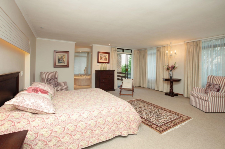 To Let 5 Bedroom Property for Rent in Welgemoed Western Cape